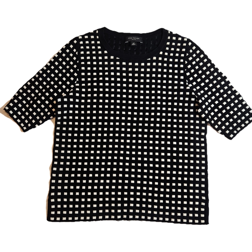 Ann Taylor Black and White Geometric Pattern Sweater Small Petite